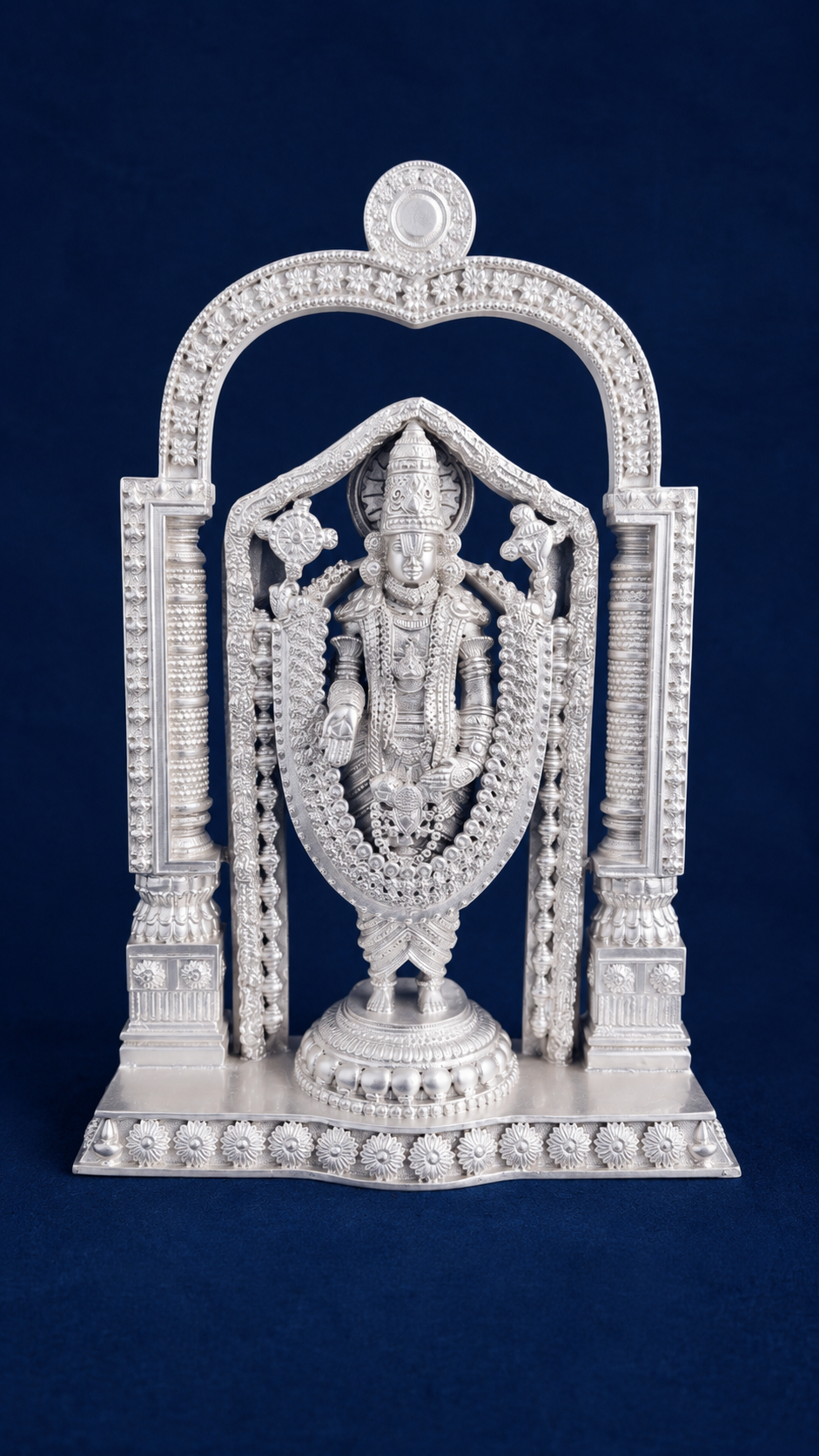 Premium Silver Plated Tirupati Balaji Idol with Arch – Divine Venkateswara Statue for Vastu & Home Mandir