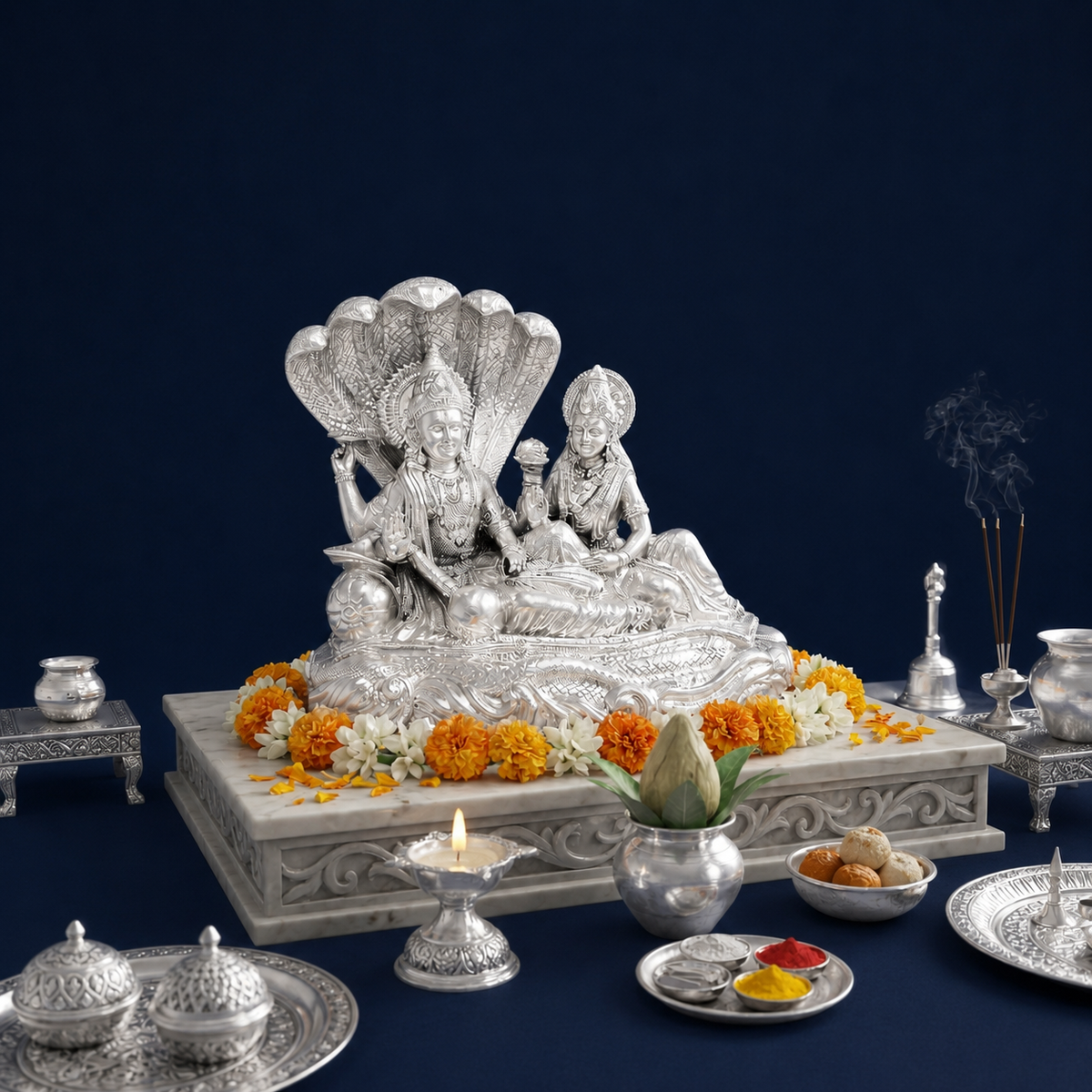 Premium 999 Silver Plated Lakshmi Narayan Idol – Divine Vishnu Laxmi on Sheshnaag Statue